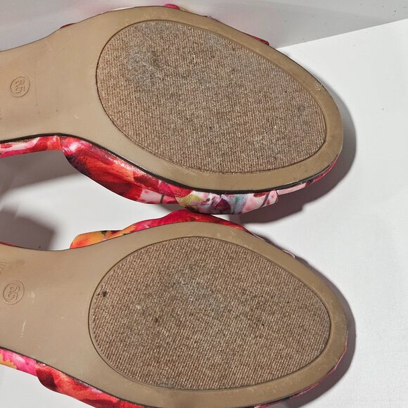 Betsey Johnson Floral Block Heel Dress Heels Women’s 6.5 Ankle Strap - Picture 11 of 11